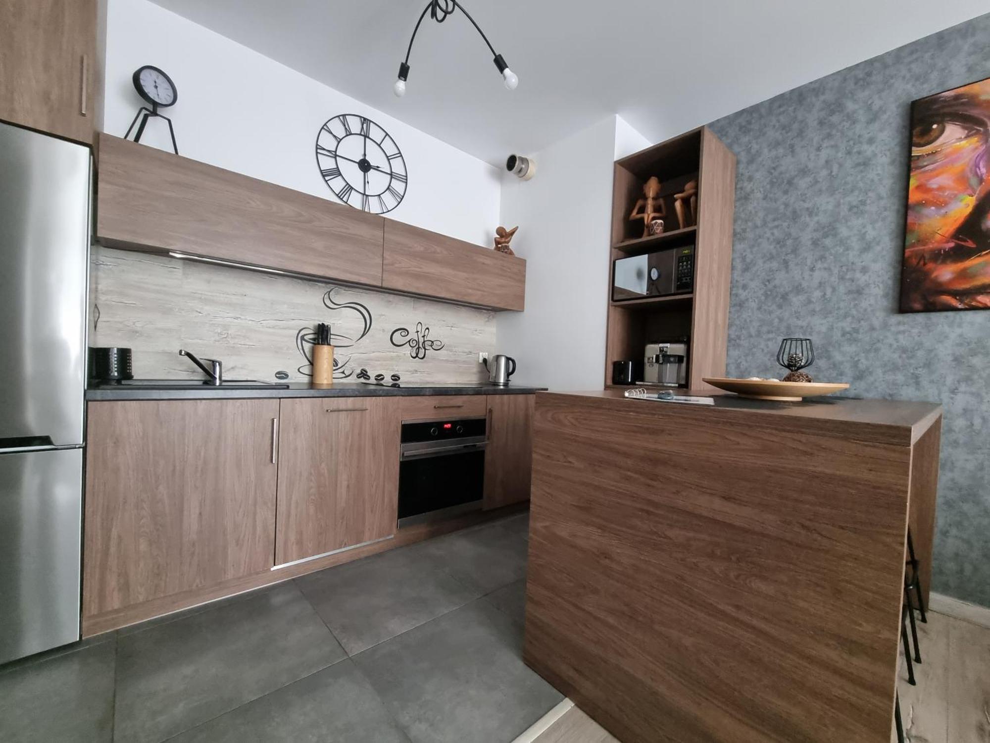 Q Apart Gold-Trzy Pokoje, Manufaktura, Klimatyzacja I Garaz Gratis, Tv Max, Fv, Gwarancja Zadowolenia Lodz  Exterior photo